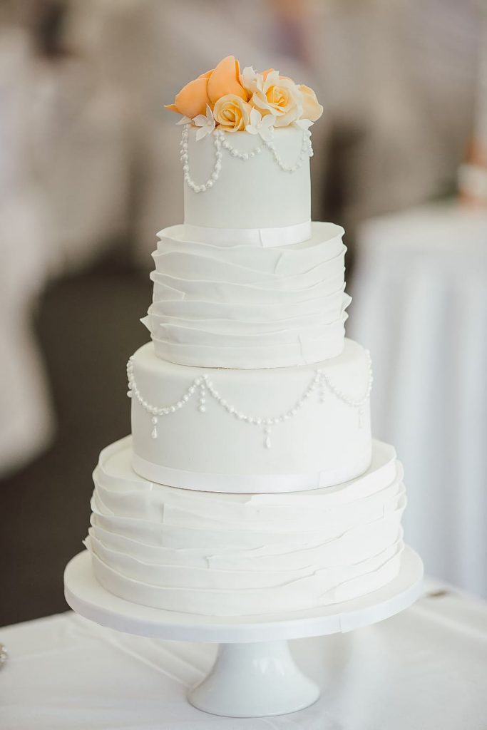 cake wedding white