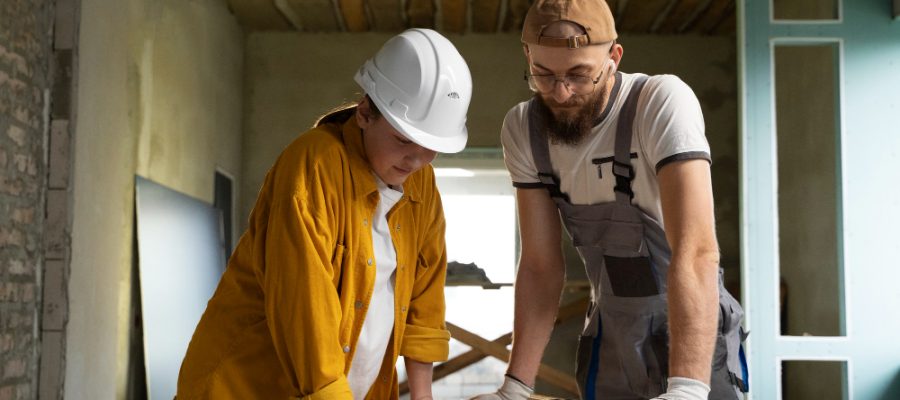 Como escolher bons profissionais para obras em casa