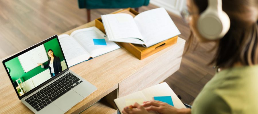 Educação Híbrida: Como Funciona o Modelo de Ensino